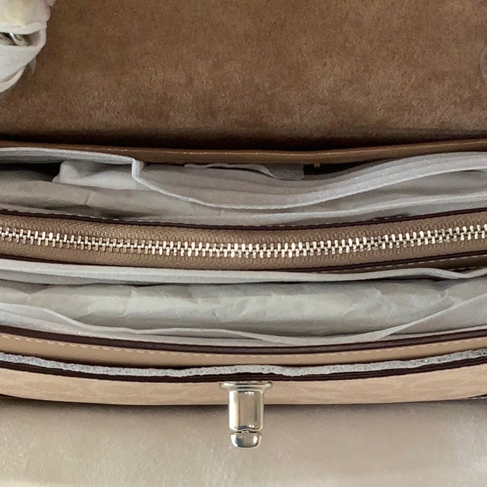 NEW👜COACH Parker Signature Leather Shoulder Bag - Picture 9 of 16